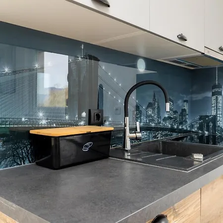 Kristina By El-pi Tours Διαμέρισμα